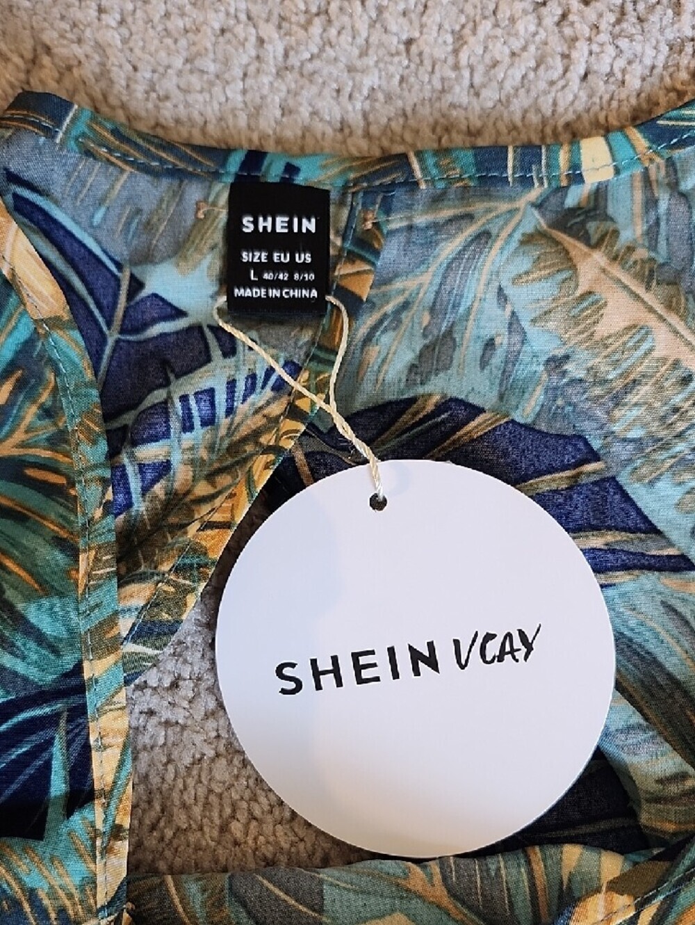 SHEIN Teal Navy & Gold Tropical Leaf Crop Top Set - Picture 2 of 8